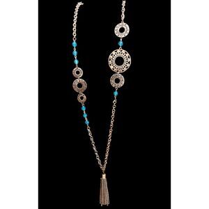 NWT Lisa e‎ long tassel pendant necklace